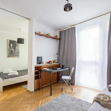 Apartament Modern Center - Zelazna